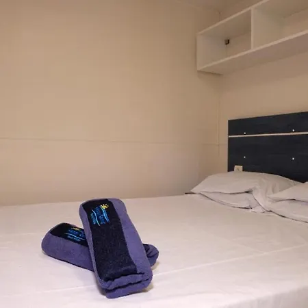 Kamp alanı Happy Camp Mobile Homes In Cisano San Vito 4*