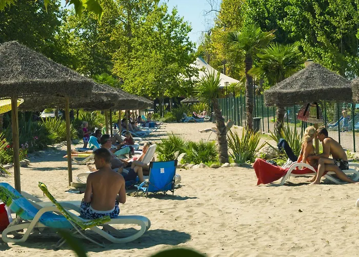 Campeggio Happy Camp Mobile Homes In Cisano San Vito Bardolino