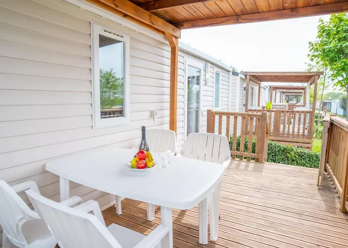 Happy Camp Mobile Homes In Cisano San Vito Camping Bardolino