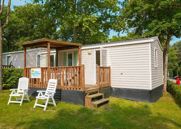 Happy Camp Mobile Homes In Cisano San Vito Camping 4*