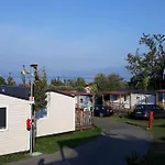 Campeggio Happy Camp Mobile Homes In Cisano San Vito