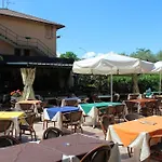 Happy Camp Mobile Homes In Cisano San Vito Campsite 4*