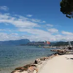 Happy Camp Mobile Homes In Cisano San Vito 4* Bardolino