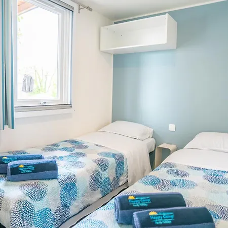 Happy Camp Mobile Homes In Cisano San Vito 4* باردولينو