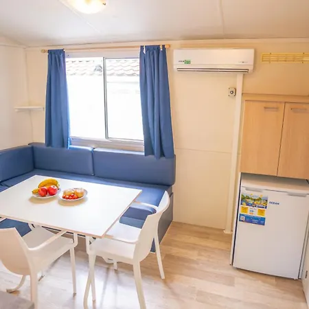 Happy Camp Mobile Homes In Cisano San Vito 4*