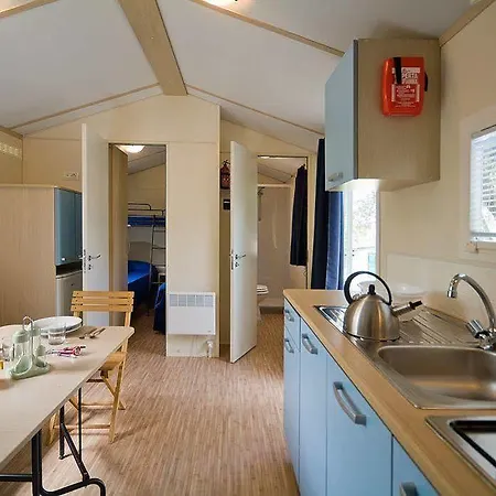 Camping Happy Camp Mobile Homes In Cisano San Vito Bardolino