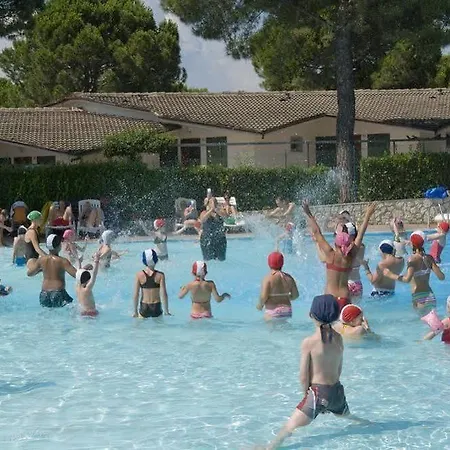 Happy Camp Mobile Homes In Cisano San Vito Camping Bardolino