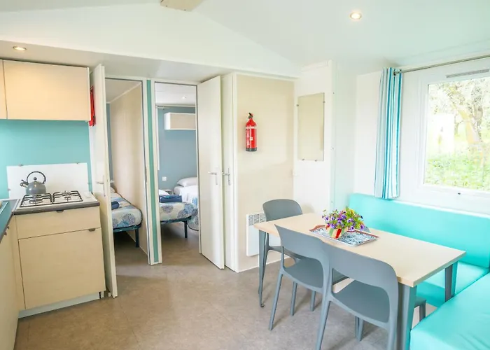 Campsite Happy Camp Mobile Homes In Cisano San Vito Bardolino