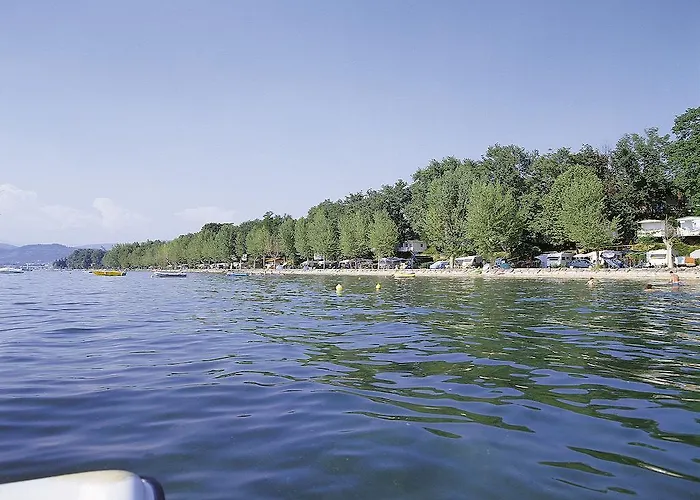 Happy Camp Mobile Homes In Cisano San Vito 4* Bardolino