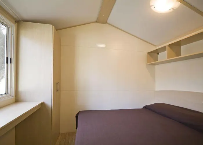 Kemping Happy Camp Mobile Homes In Cisano San Vito Bardolino