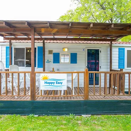 Happy Camp Mobile Homes In Cisano San Vito 4* Бардолино