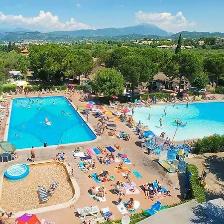Happy Camp Mobile Homes In Cisano San Vito Bardolino