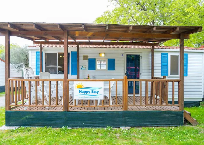 Happy Camp Mobile Homes In Cisano San Vito 4* Бардолино