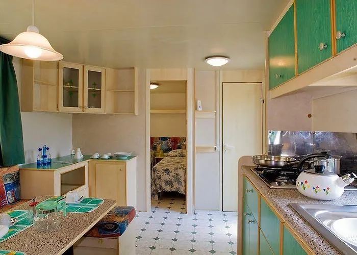 Кемпинг Happy Camp Mobile Homes In Cisano San Vito 4*
